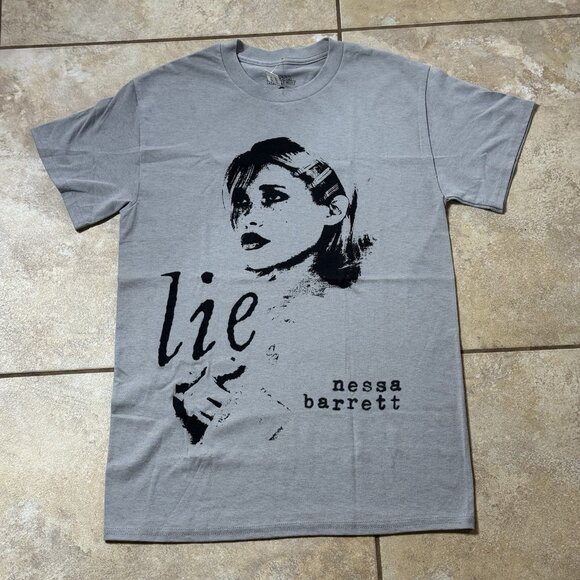 Nessa Barrett Other - Nessa Barrett Lie Sketch Gray T-Shirt SMALL New